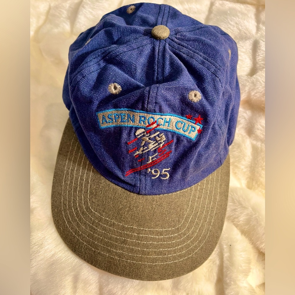 Aspen Roch Cup 95 baseball cap with adjustable Velcro strap unisex